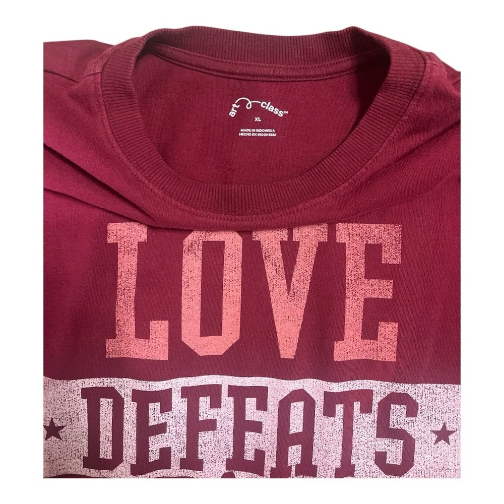 Art Class Burgundy Love Defeats Hate Tee - Picture 5 of 6